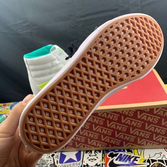 Vans Comfy Cush SK8 Hi fluorescent Women’s Various Sizes - Picture 4 of 11